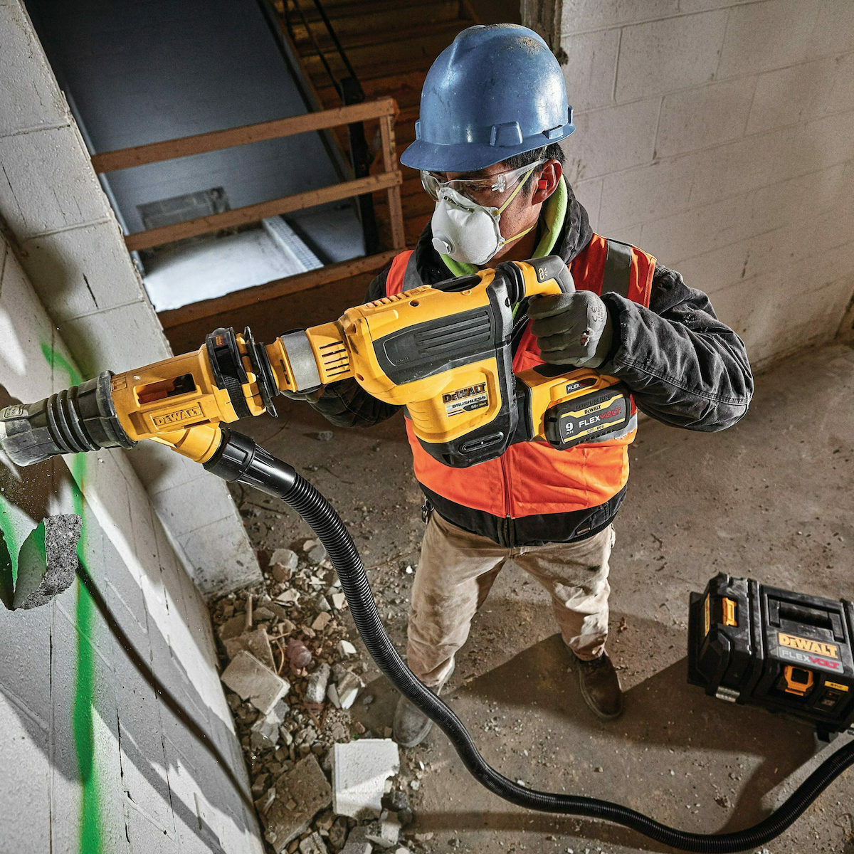 Dewalt 54V Cordless Hammer Drill with SDS Max 2x9Ah DCH614X2
