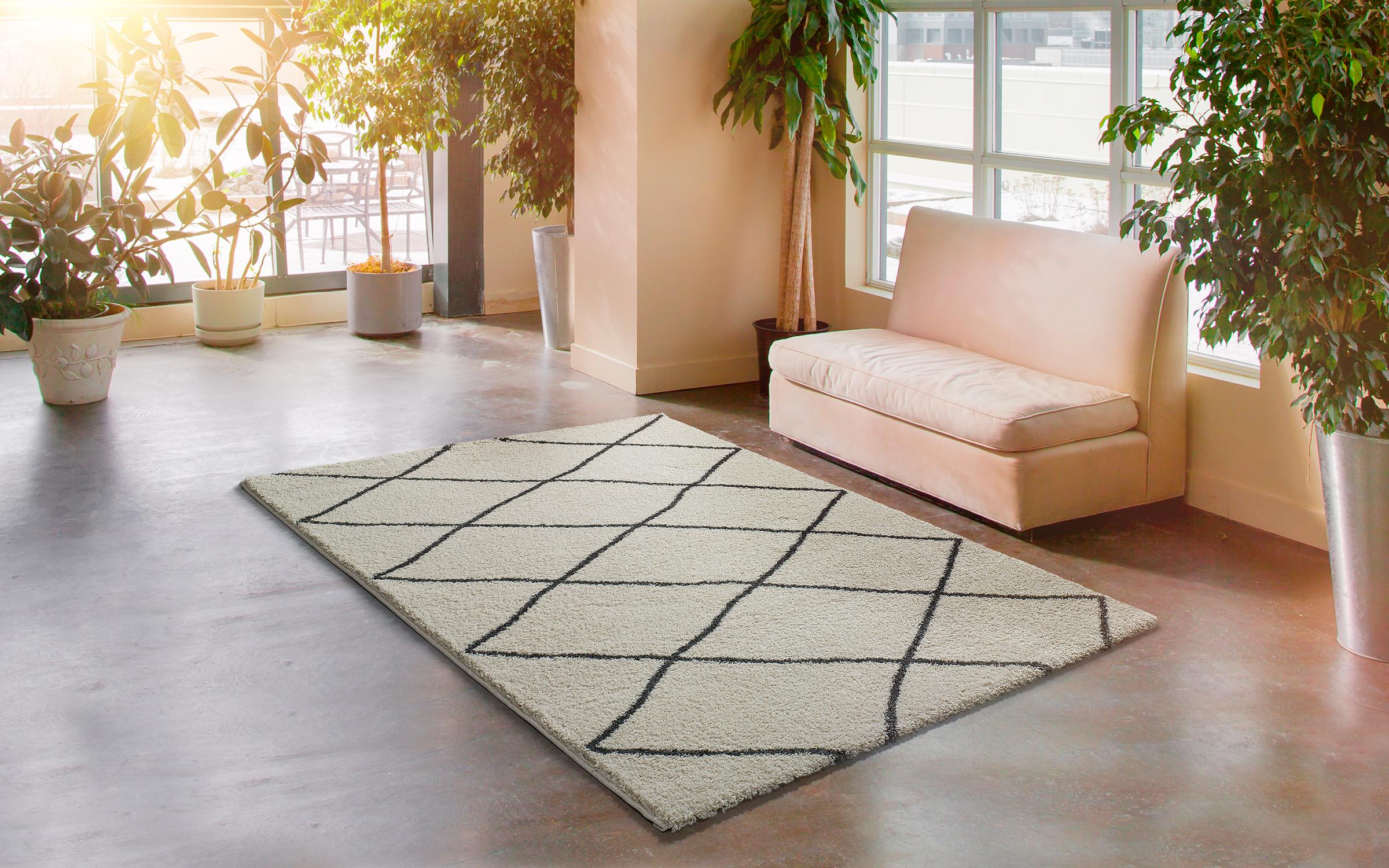 Carpet Gabri 1952 white + black