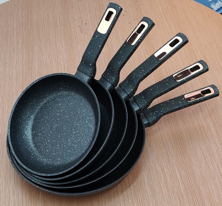 Set of 5 Pans GMM53