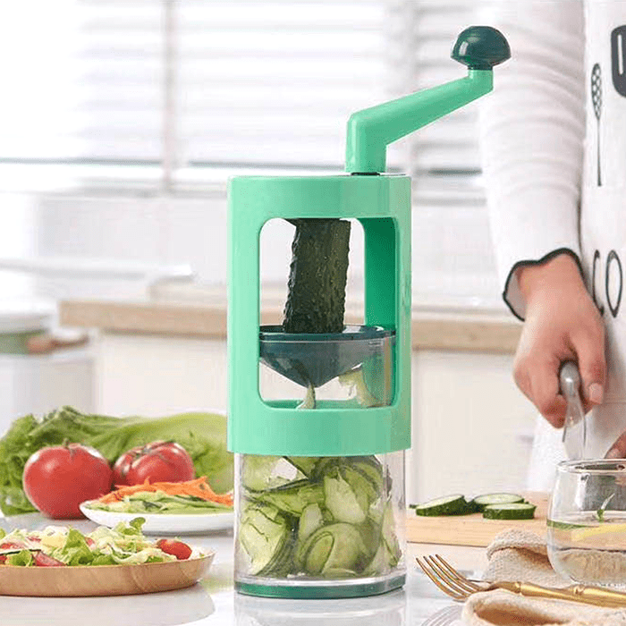 Vegetable cutter for spiral cutting