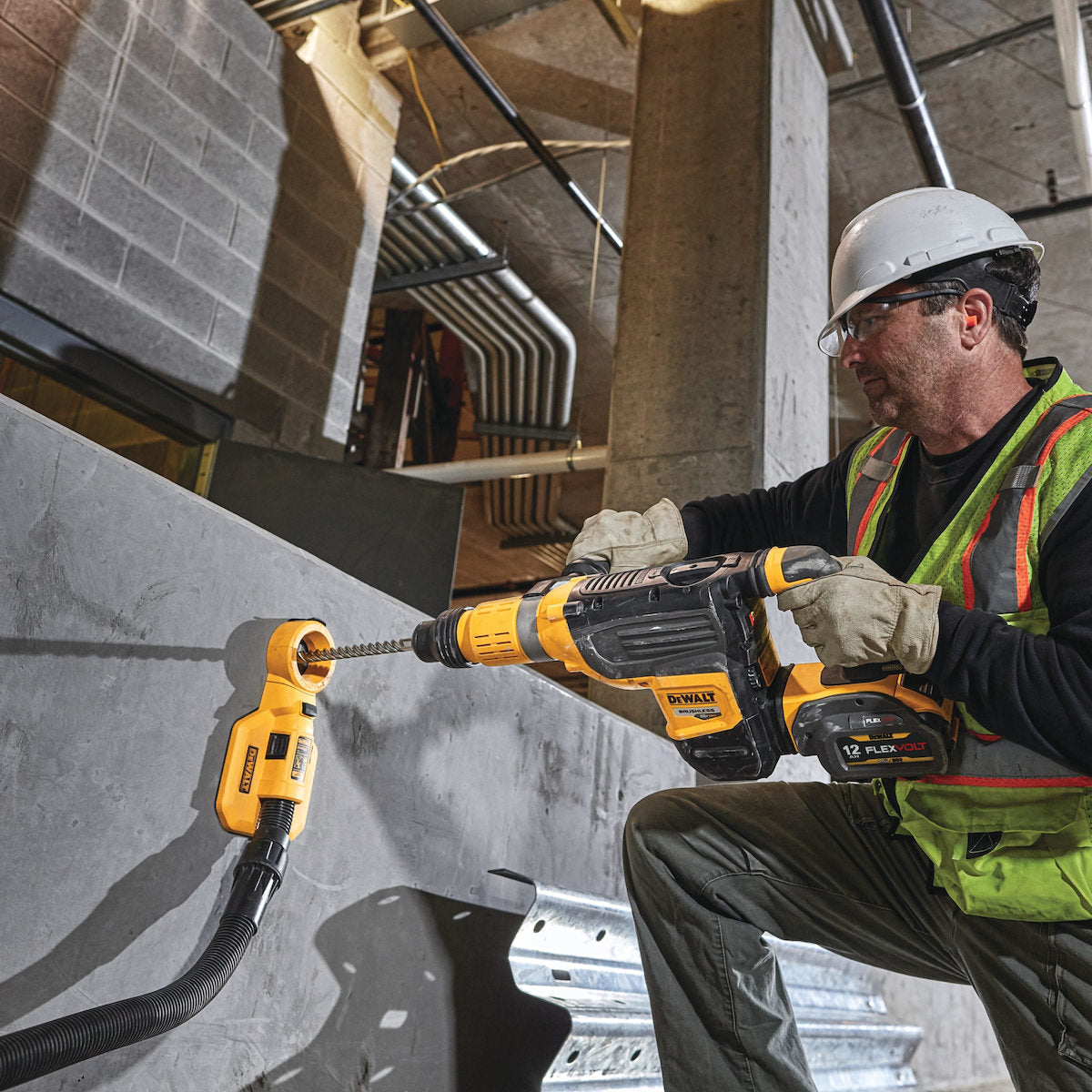 Dewalt 54V Cordless Hammer Drill with SDS Max 2x12Ah DCH773Y2