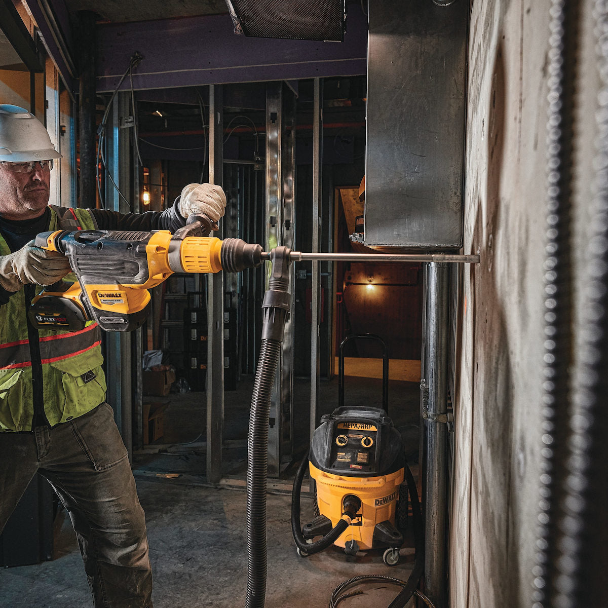 Dewalt 54V Cordless Hammer Drill with SDS Max 2x12Ah DCH773Y2