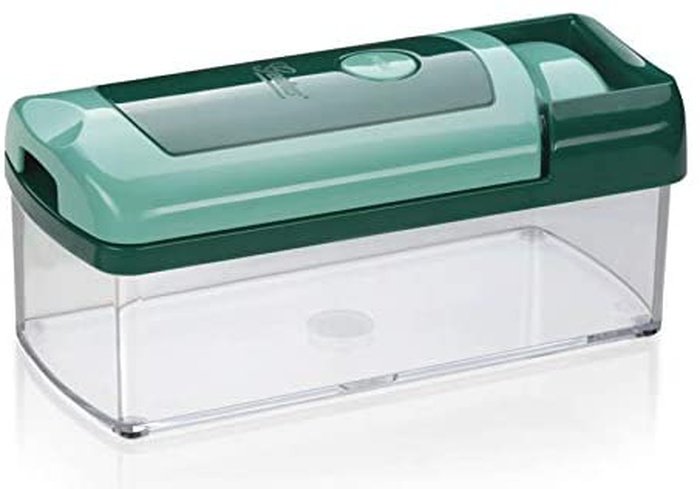 Vegetable cutter for spiral cutting