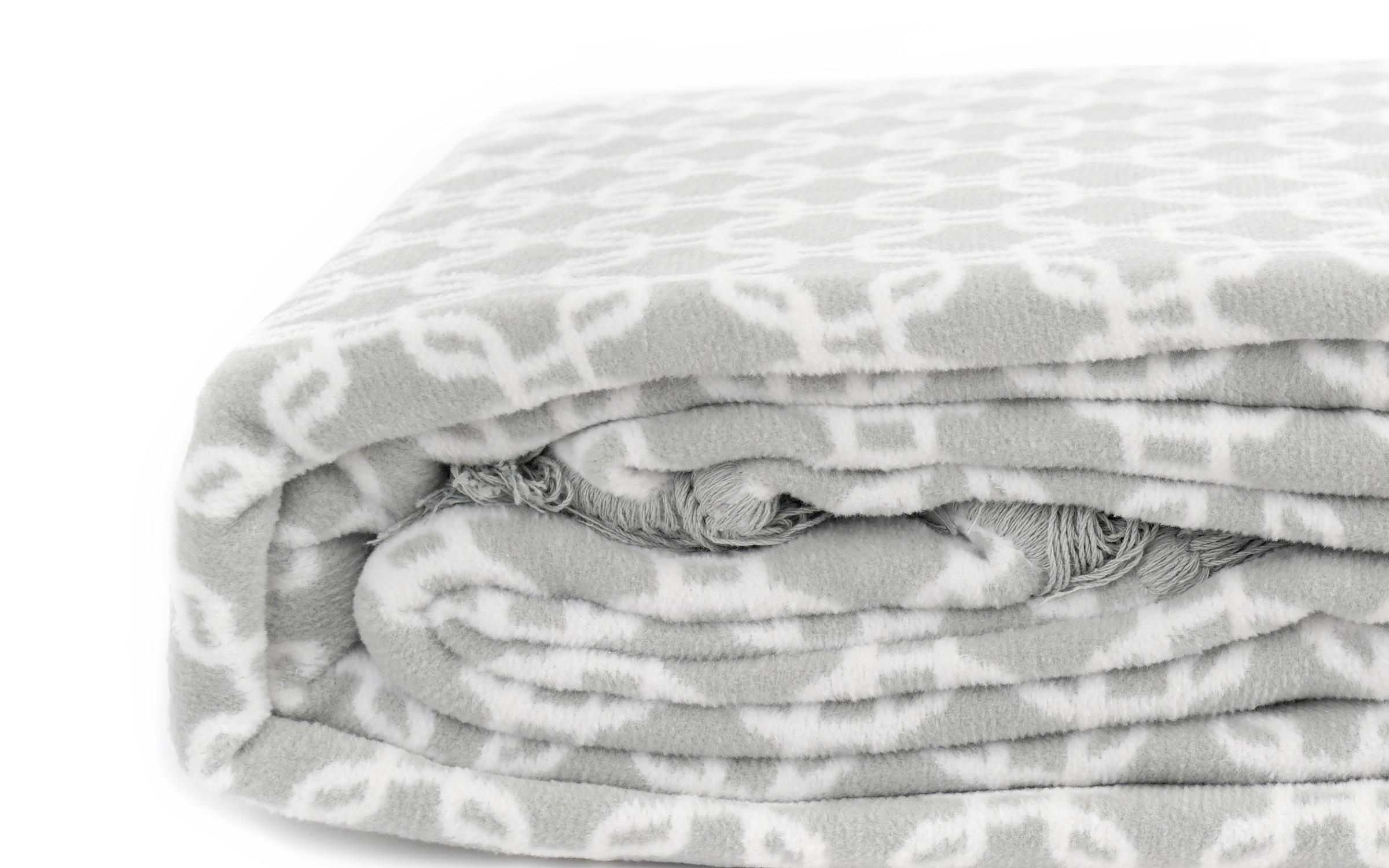 saketi italy - blanket mosca