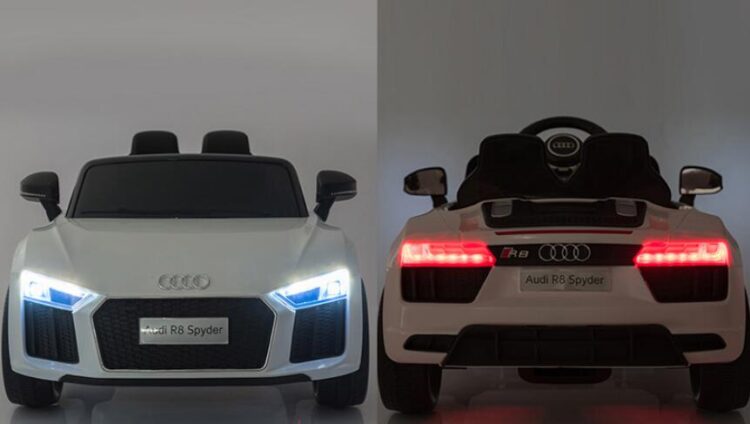 Kids Electric Car Licensed Audi R8 Spyder 12V White 181821-W